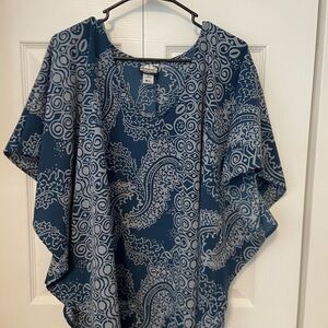 Manuhealii Navy Paisley Blouse